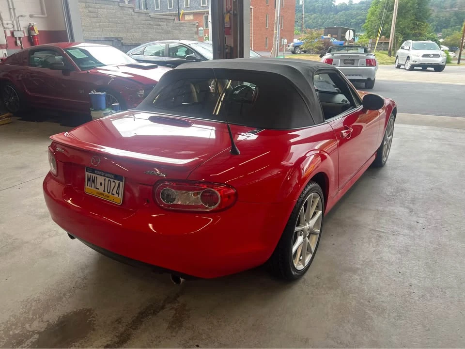 2009 Mazda NC MX-5 Miata - Image 2 of 11