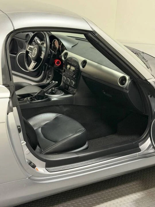 2009 Mazda NC MX-5 Miata - Image 7 of 14