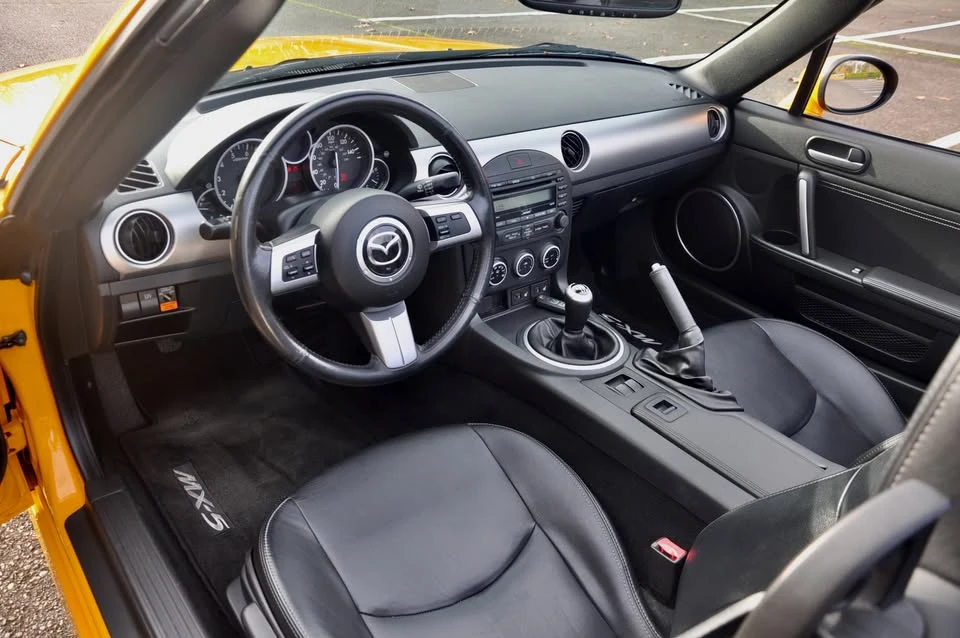 2009 Mazda NC MX-5 Miata - Image 11 of 18
