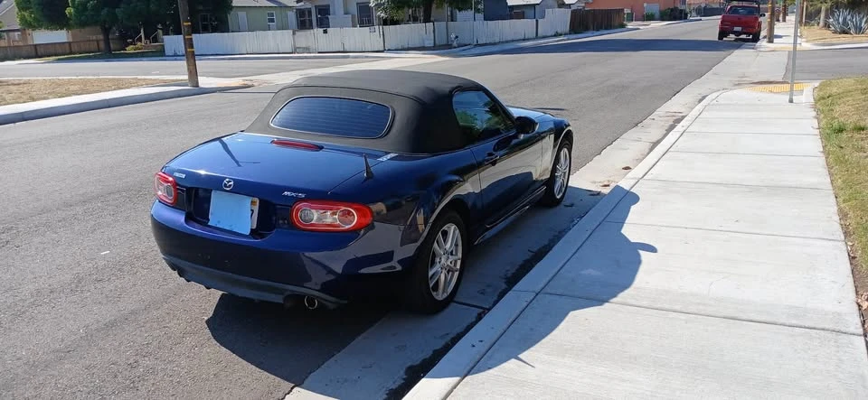 2009 Mazda NC MX-5 Miata - Image 3 of 10