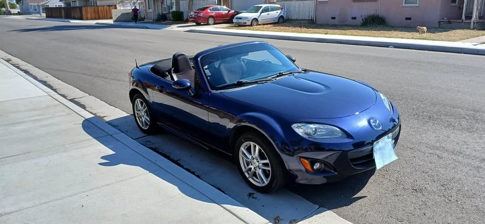 2009 Mazda NC MX-5 Miata - Image 6 of 10