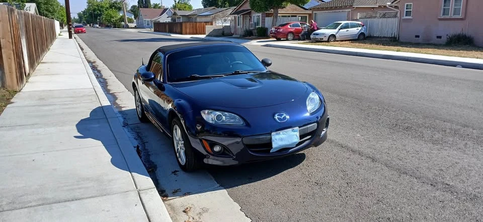 2009 Mazda NC MX-5 Miata - Image 5 of 10