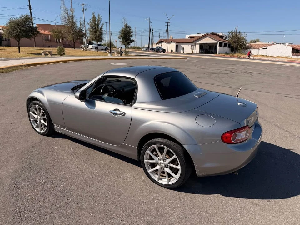 2009 Mazda NC MX-5 Miata - Image 2 of 4
