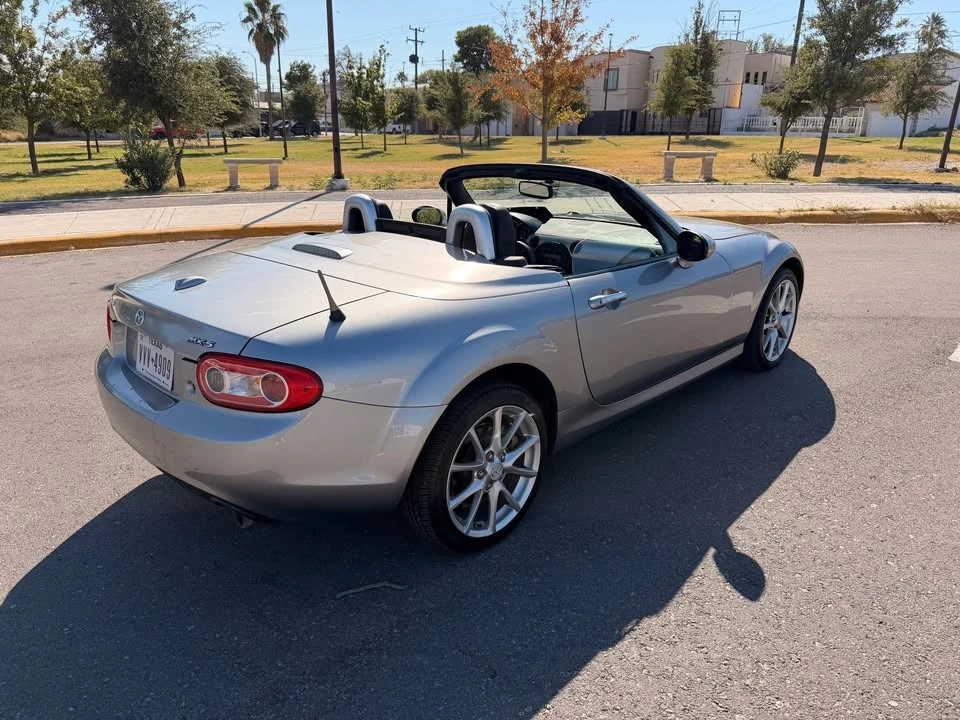 2009 Mazda NC MX-5 Miata - Image 3 of 4