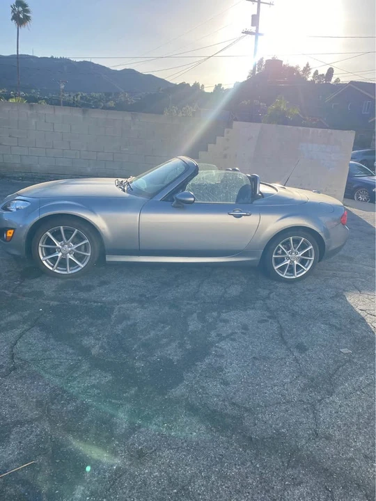 2009 Mazda NC MX-5 Miata - Image 5 of 8