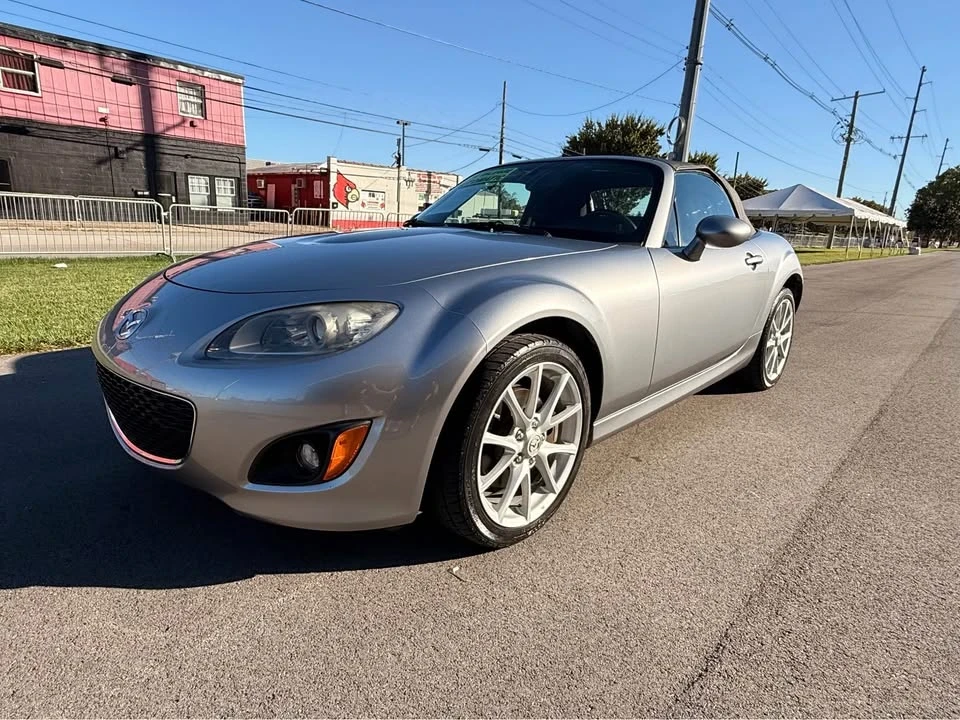 2009 Mazda NC MX-5 Miata - Image 3 of 16