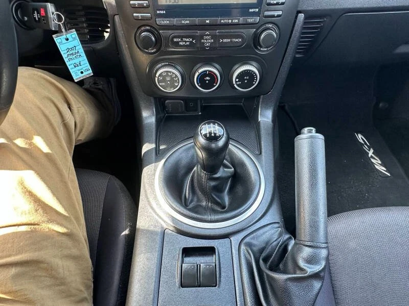 2009 Mazda NC MX-5 Miata - Image 17 of 19