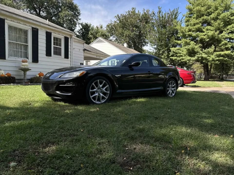 2009 Mazda RX-8 2nd Gen - Image 2 of 2