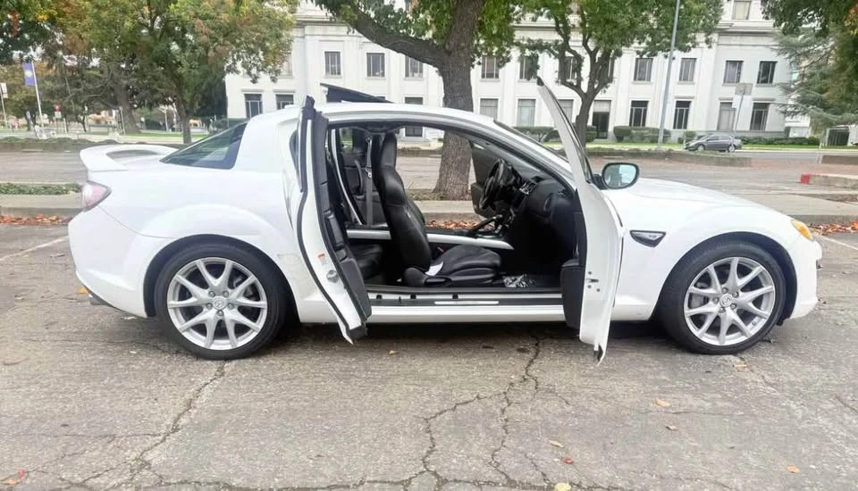 2009 Mazda RX-8 2nd Gen - Image 7 of 10