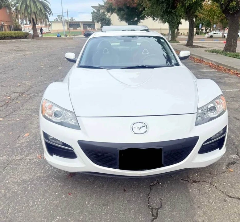 2009 Mazda RX-8 2nd Gen - Image 4 of 10