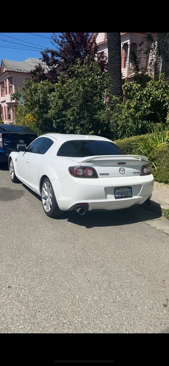 2009 Mazda RX-8 2nd Gen - Image 2 of 3