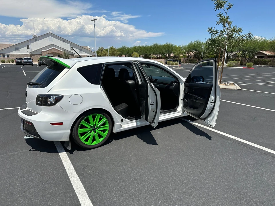 2009 Mazda Mazdaspeed 3 1st Gen - Image 14 of 30