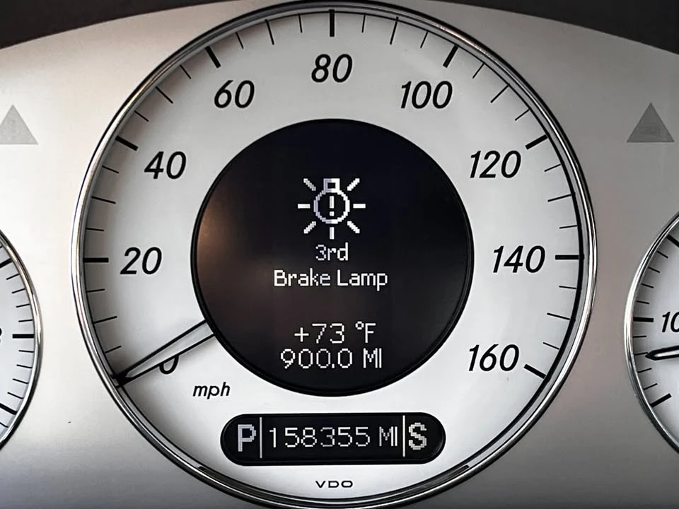 2009 Mercedes-Benz W211 E-Class - Image 17 of 18