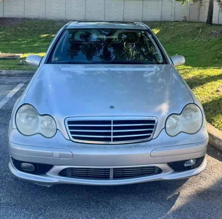 2009 Mercedes-Benz W204 C-Class - Image 2 of 4