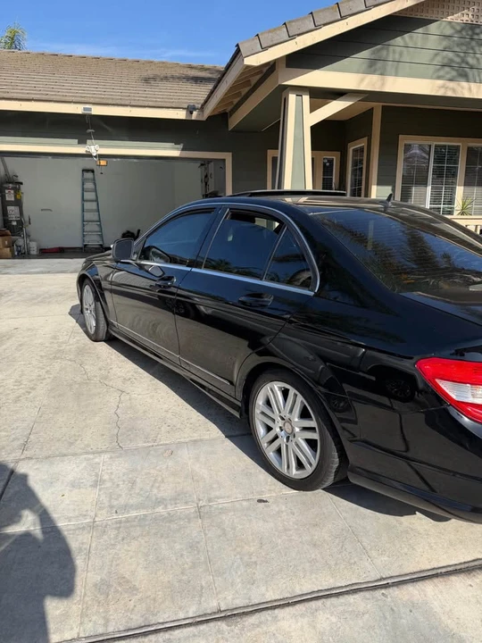 2009 Mercedes-Benz W212 E-Class - Image 2 of 4