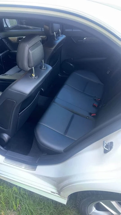 2009 Mercedes-Benz W212 E-Class - Image 7 of 10