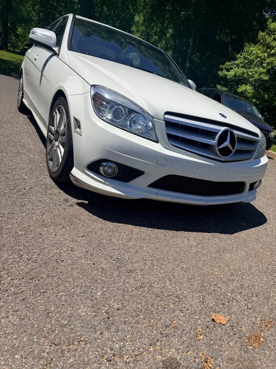 2009 Mercedes-Benz E-Class - Image 3 of 5