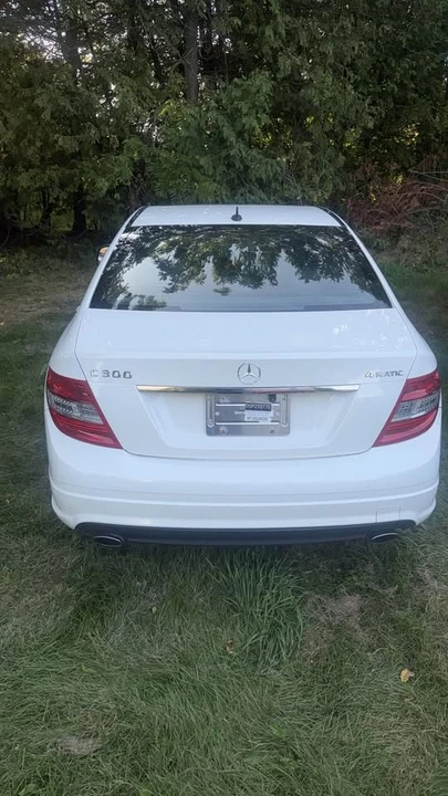 2009 Mercedes-Benz W212 E-Class - Image 6 of 10