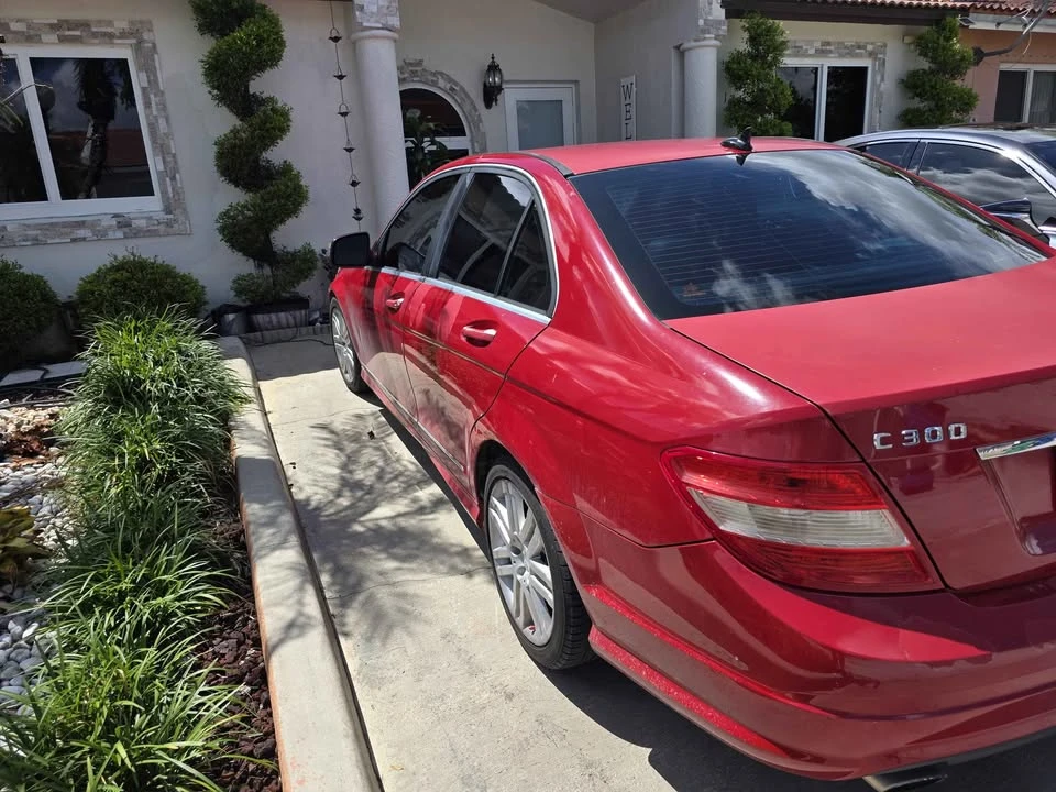 2009 Mercedes-Benz E-Class - Image 5 of 5