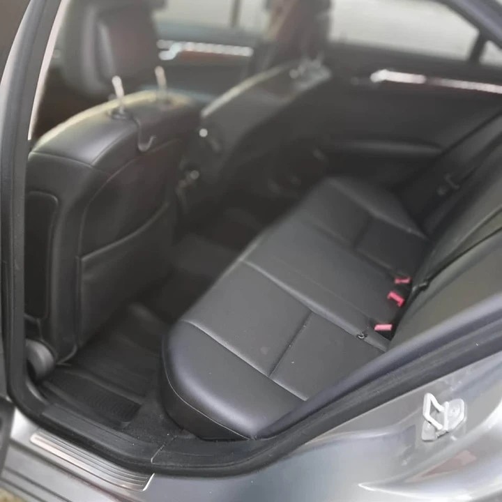 2009 Mercedes-Benz E-Class - Image 2 of 10