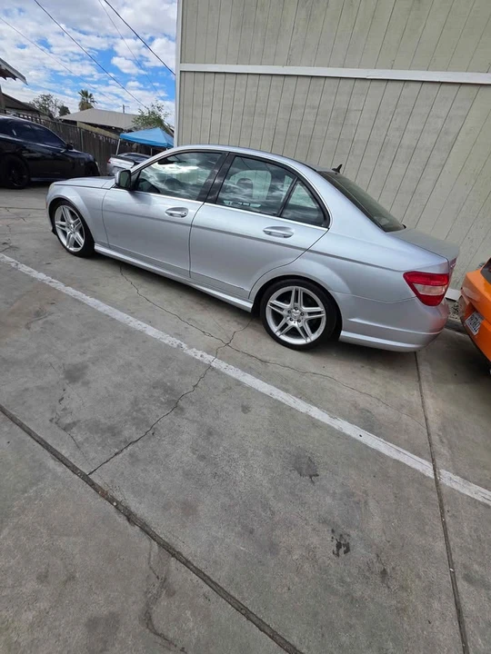 2009 Mercedes-Benz W212 E-Class - Image 2 of 6