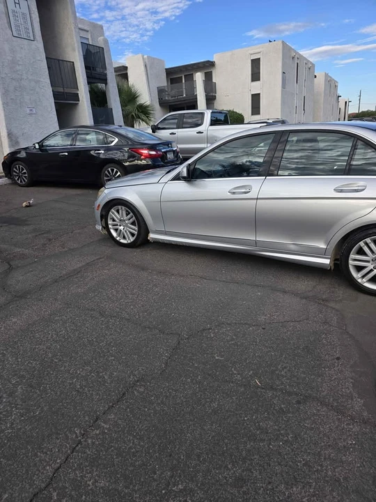 2009 Mercedes-Benz E-Class - Image 4 of 8