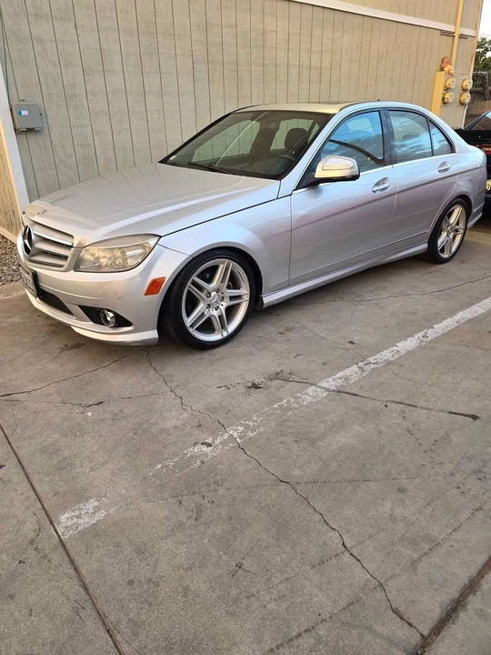 2009 Mercedes-Benz E-Class - Image 4 of 6