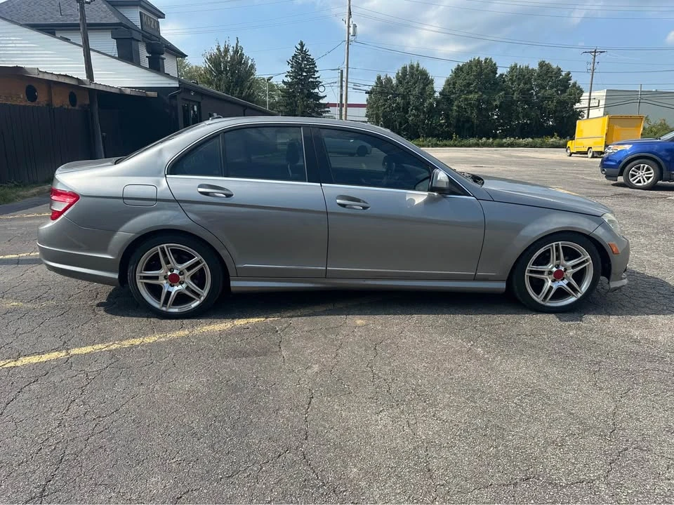 2009 Mercedes-Benz W212 E-Class - Image 8 of 14
