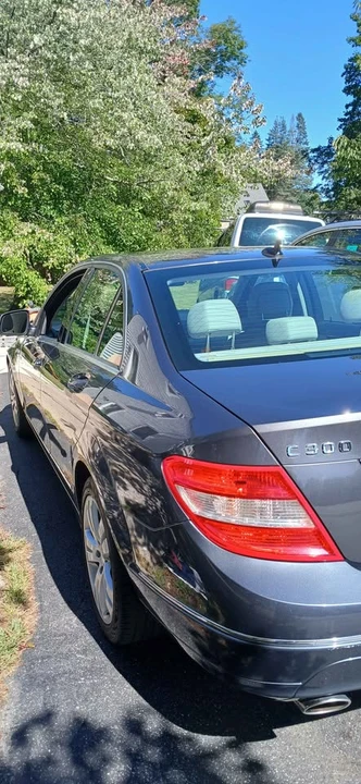 2009 Mercedes-Benz W212 E-Class - Image 10 of 12