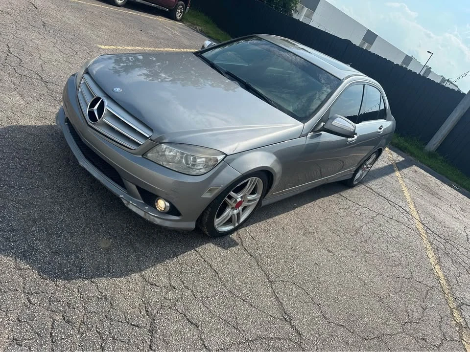 2009 Mercedes-Benz W212 E-Class - Image 2 of 14