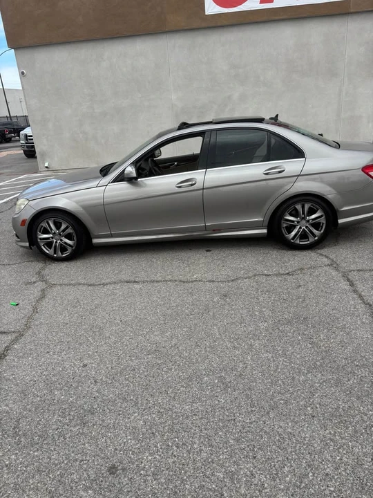 2009 Mercedes-Benz W211 E-Class - Image 4 of 9