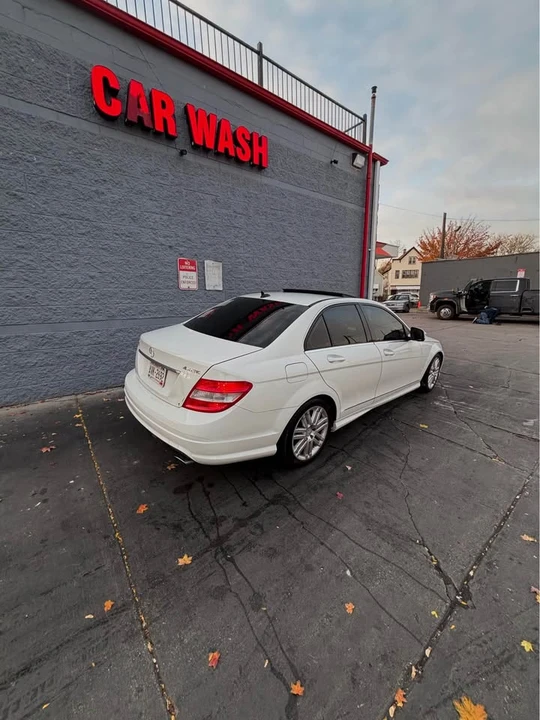 2009 Mercedes-Benz W204 C-Class - Image 6 of 8