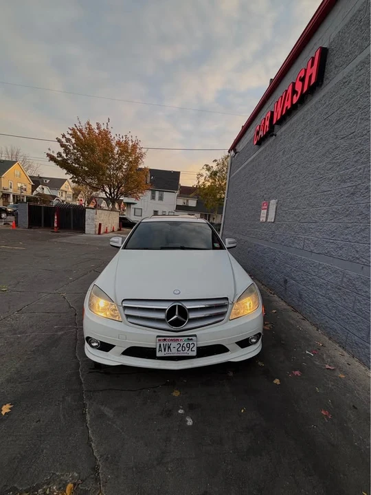 2009 Mercedes-Benz W204 C-Class - Image 4 of 10