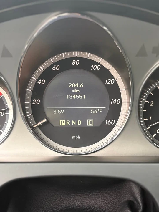 2009 Mercedes-Benz W204 C-Class - Image 17 of 19