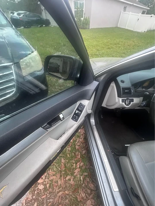 2009 Mercedes-Benz W212 E-Class - Image 3 of 8