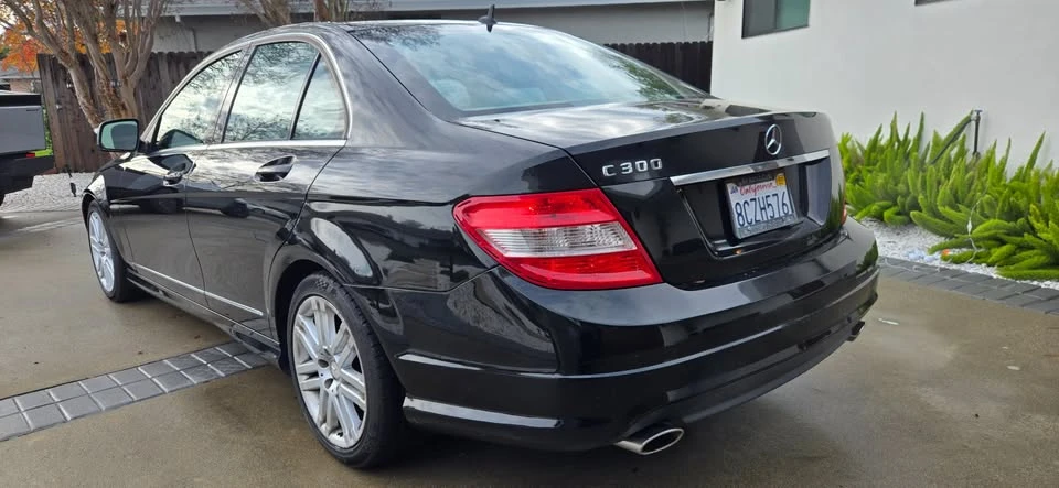 2009 Mercedes-Benz W204 C-Class - Image 4 of 20