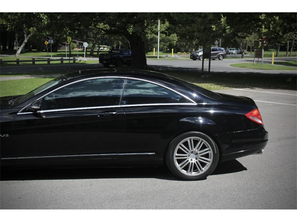 2009 Mercedes-Benz 600 - Image 11 of 31