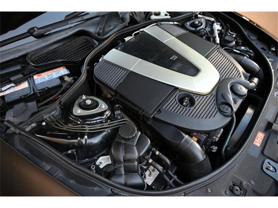 2009 Mercedes-Benz 600 - Image 14 of 31