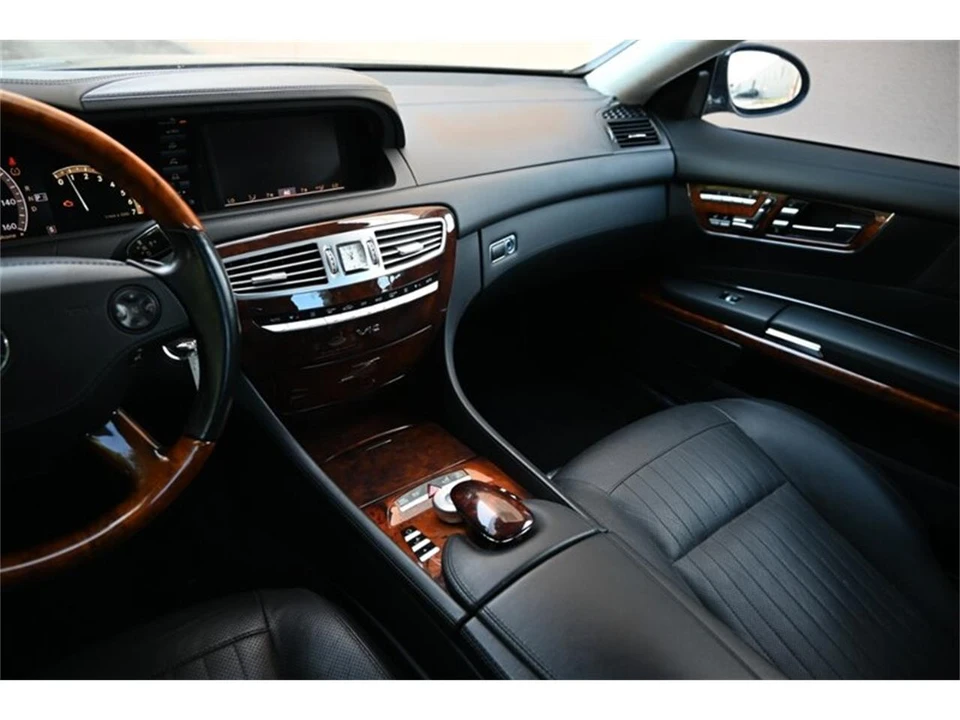 2009 Mercedes-Benz 600 - Image 28 of 31