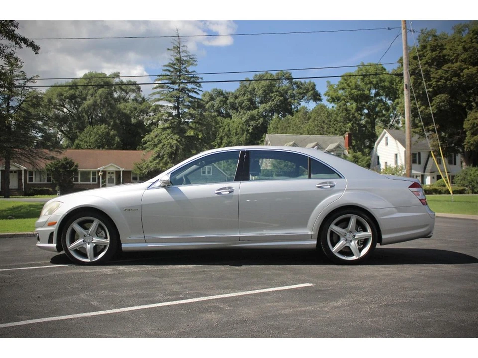 2009 Mercedes-Benz - Image 7 of 31