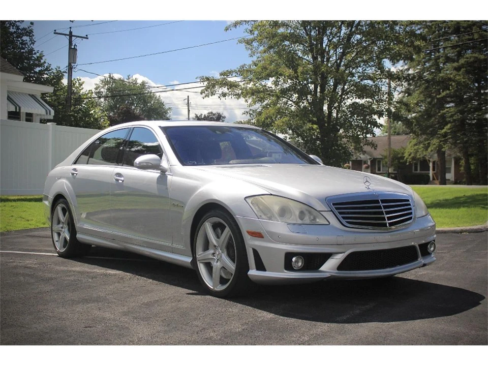 2009 Mercedes-Benz - Image 3 of 31