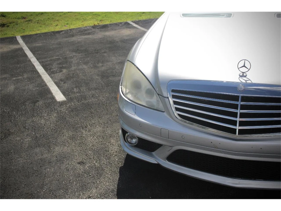 2009 Mercedes-Benz - Image 19 of 31