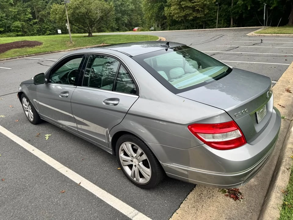 2009 Mercedes-Benz W204 C-Class - Image 7 of 20