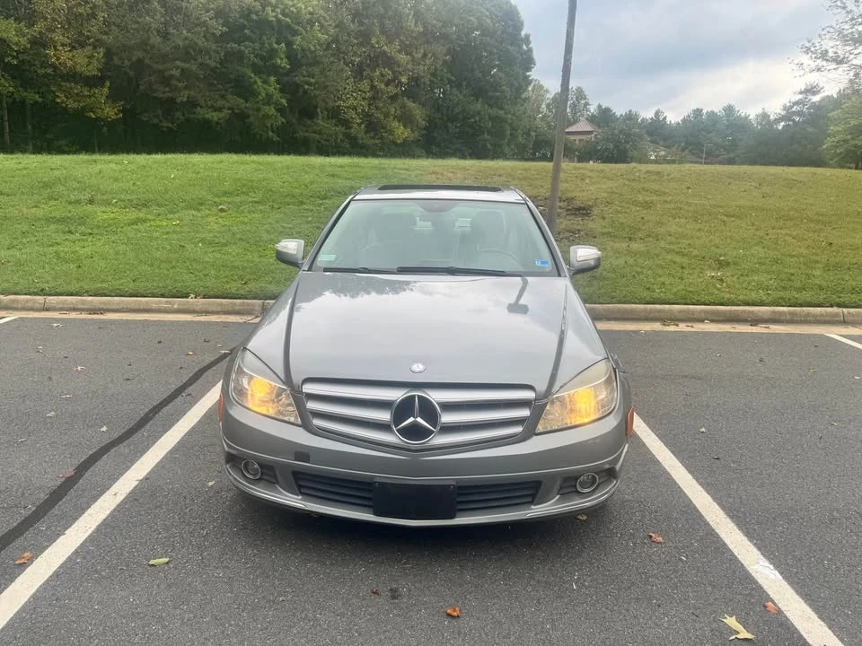2009 Mercedes-Benz W204 C-Class - Image 2 of 20