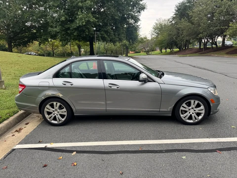 2009 Mercedes-Benz W204 C-Class - Image 4 of 20