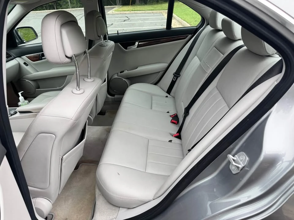 2009 Mercedes-Benz W204 C-Class - Image 11 of 20