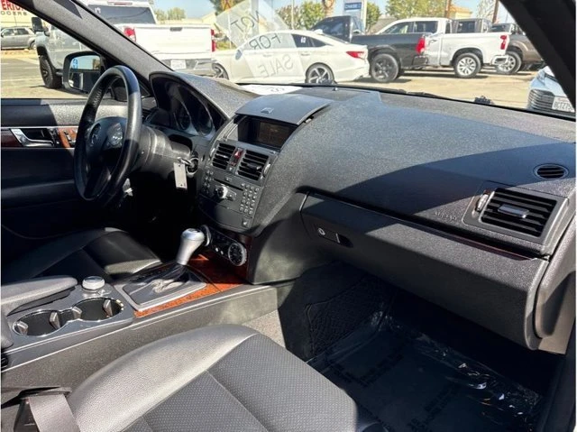 2009 Mercedes-Benz W204 C-Class - Image 13 of 20