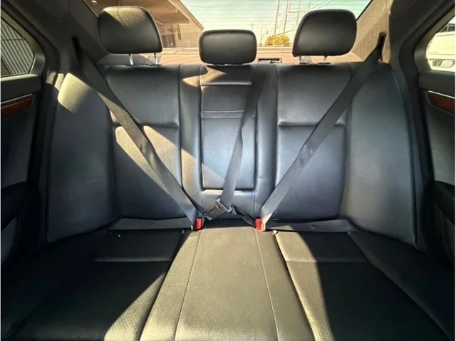 2009 Mercedes-Benz W204 C-Class - Image 10 of 20