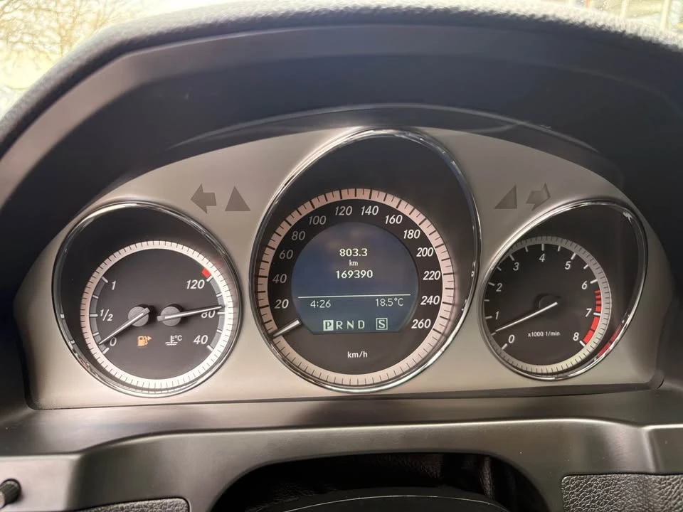 2009 Mercedes-Benz C-Class - Image 10 of 14