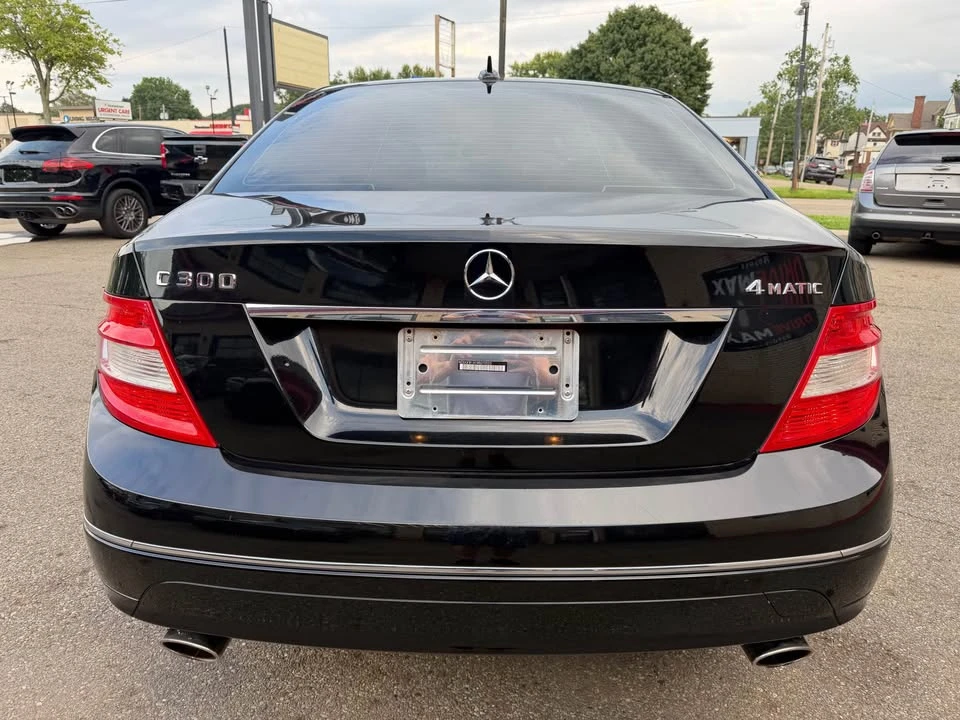 2009 Mercedes-Benz W204 C-Class - Image 7 of 20